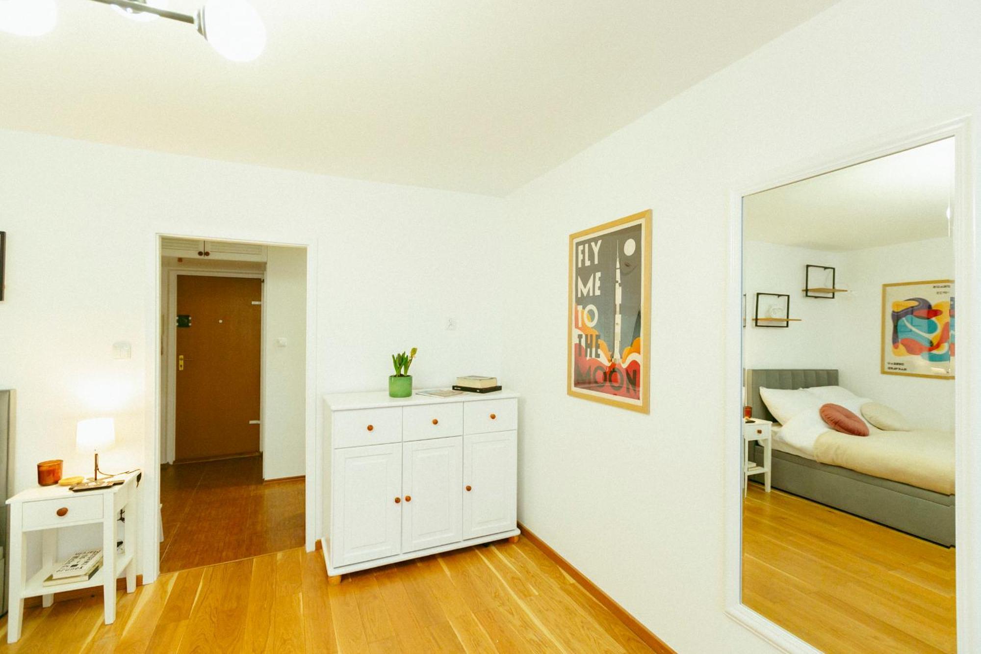 Bagno Big - Prywatne Apartament W Centrum Warszawy Варшава Экстерьер фото